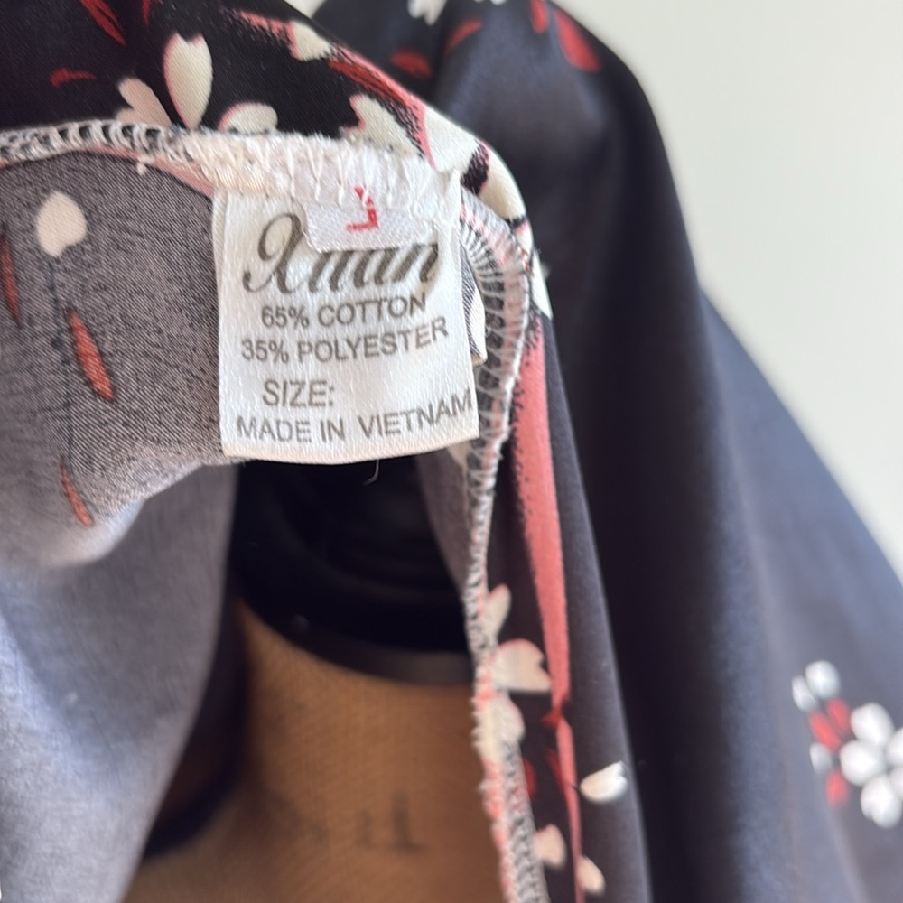 Kimono Style Robe/Coverup - Picture 6 of 6